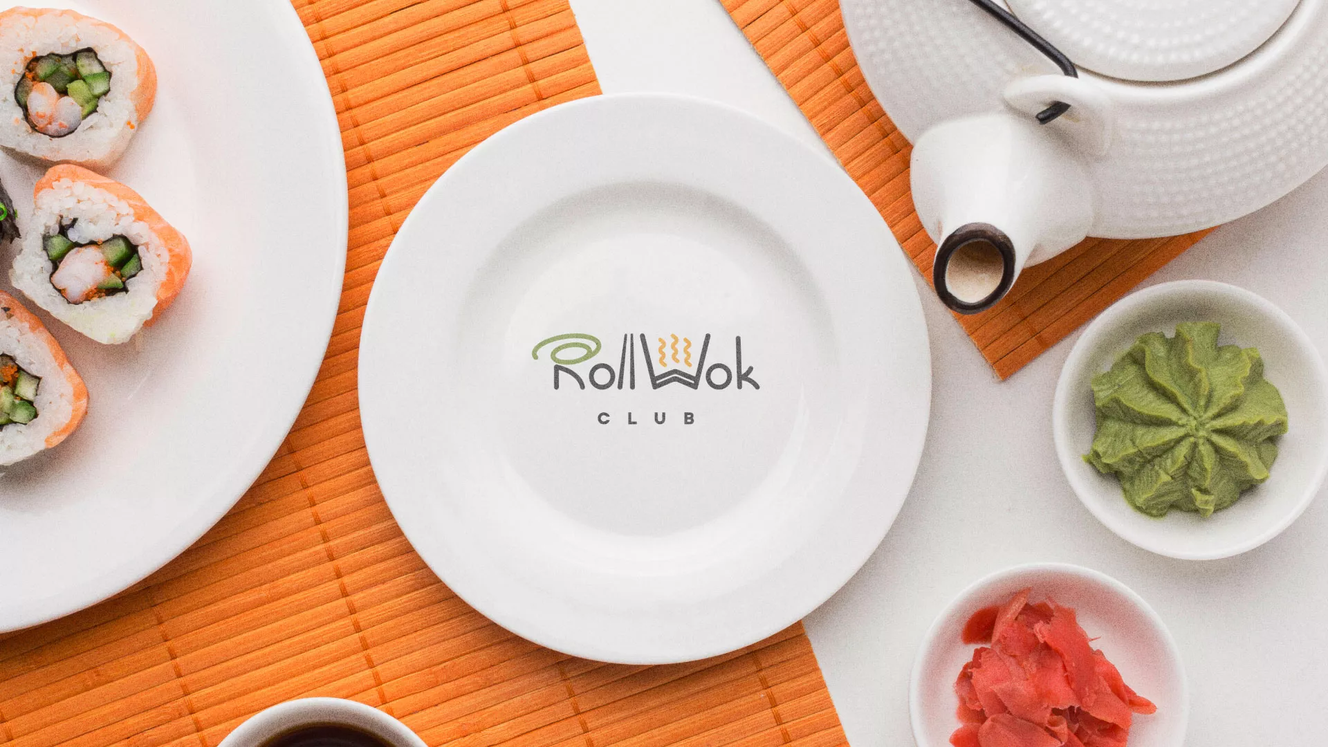 Разработка логотипа и фирменного стиля в Малой Вишере для суши-бара «Roll Wok Club» Разработка логотипа и фирменного стиля в Малой Вишере для суши-бара «Roll Wok Club»